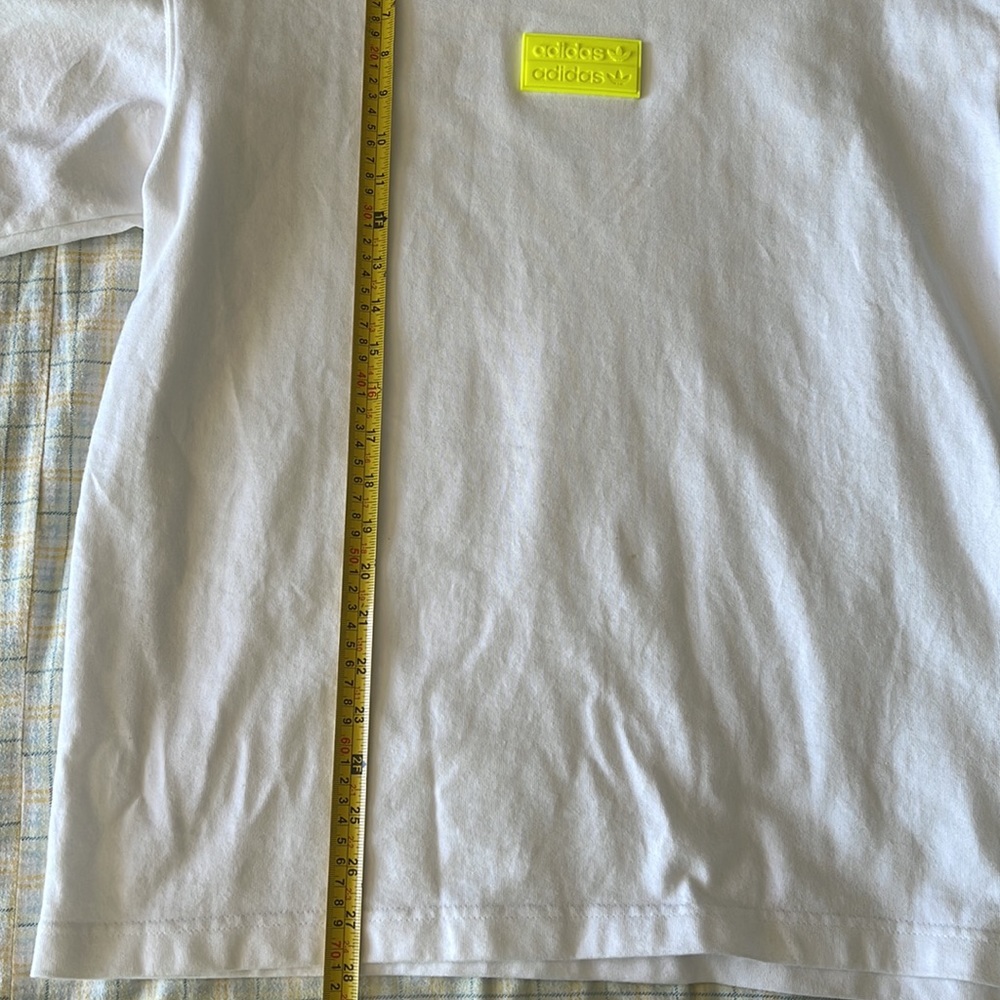 Adidas TSHIRT - Picture 3 of 10